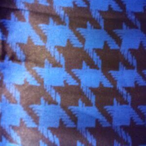Blue/Black Houndstooth Satiny Wrap